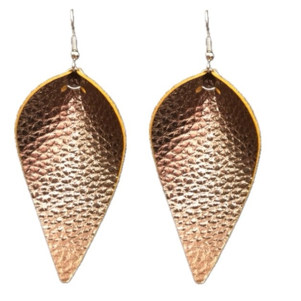 Gold toned dangle teardrop earrings